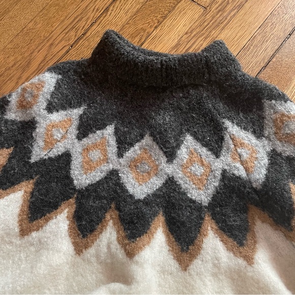 A&F thick oversized ski sweater XS nwt - Picture 8 of 8